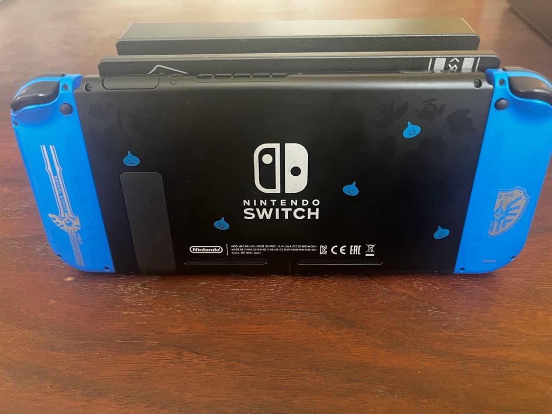 【動作確認済】Nintendo Switch ロトエディション（ソフトなし）