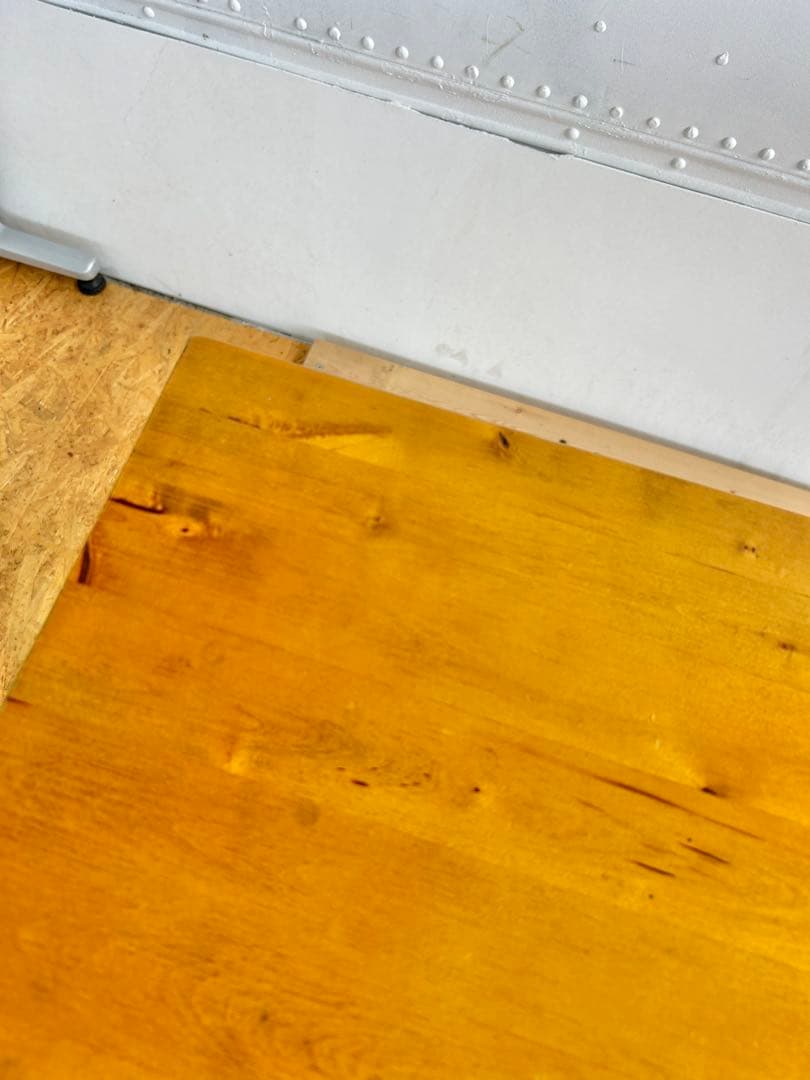 ジョージナチュラル　インテリア　オシャレ　カントリー