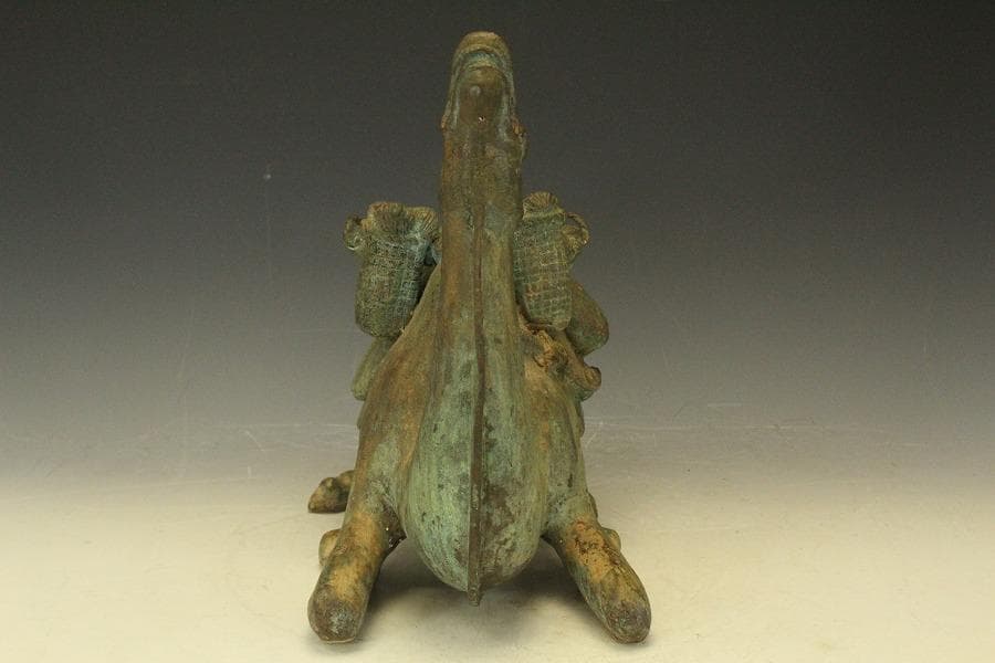 中国美術 青銅 駱駝 置物(LC746) - メルカリ