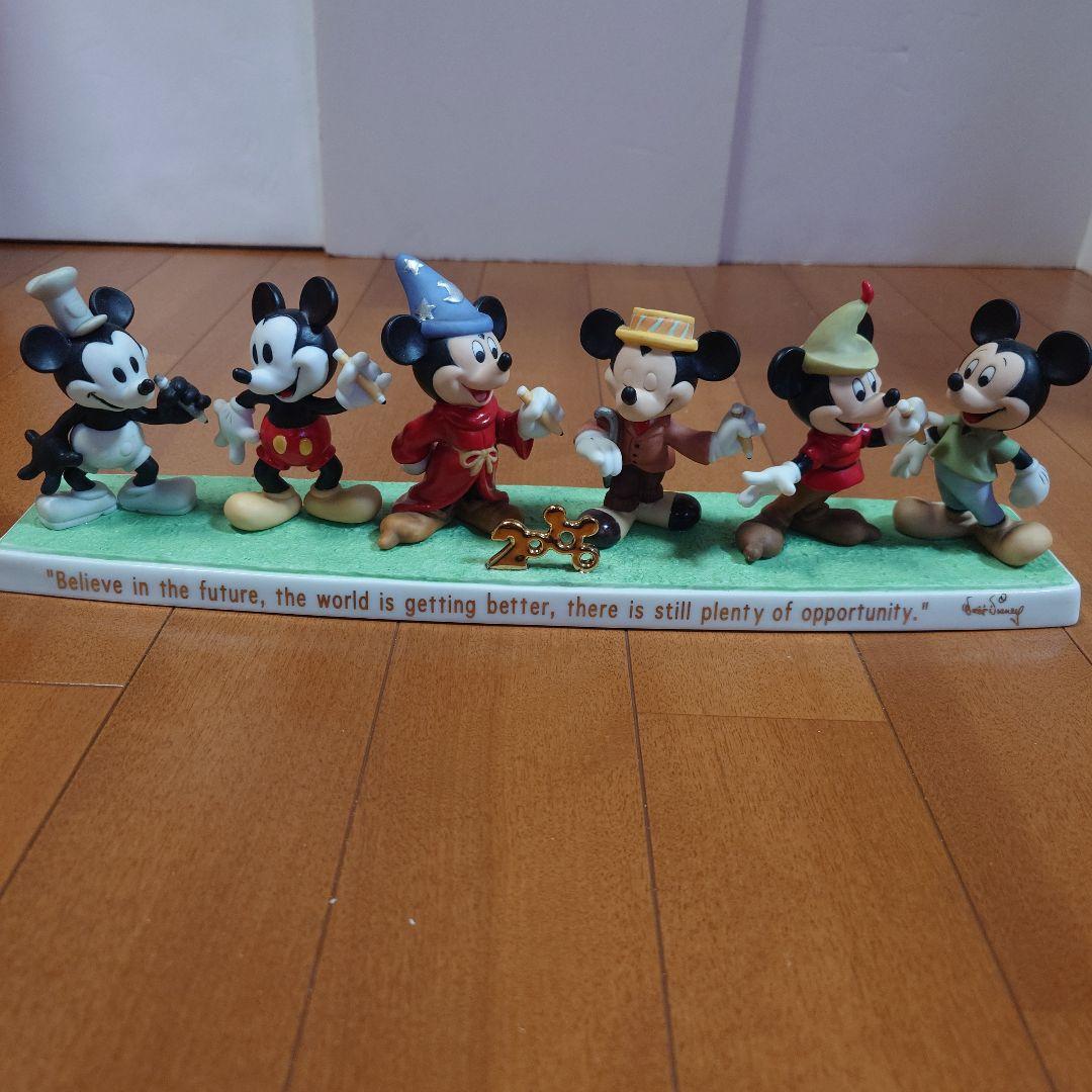 貴重品】ディズニー ミッキーマウスミレニアムフィギュア2000年限定500個