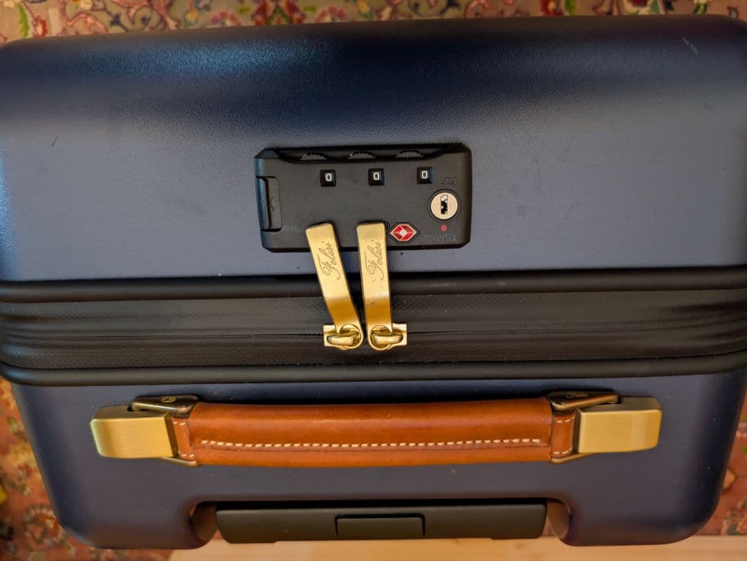 フェリージ FELISI旅行用トロリーケース (キャリーカートハードケース)美品