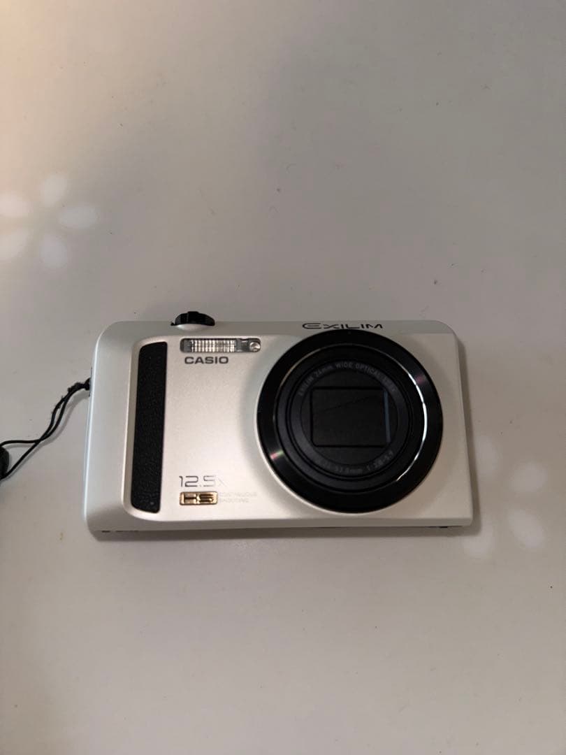 CASIO EXILM EX-ZR100 デジタルカメラ　動作確認済 Casio Exilim EX-ZR100 White 24mm Wide Optical 12.5x Lens Digital
