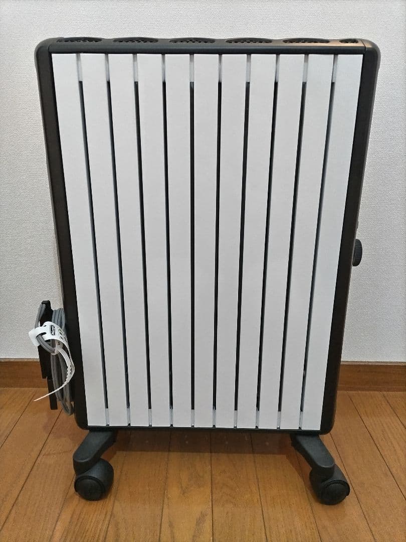 DeLonghi オイルヒーター 1500W ブラック デロンギオイルヒーター