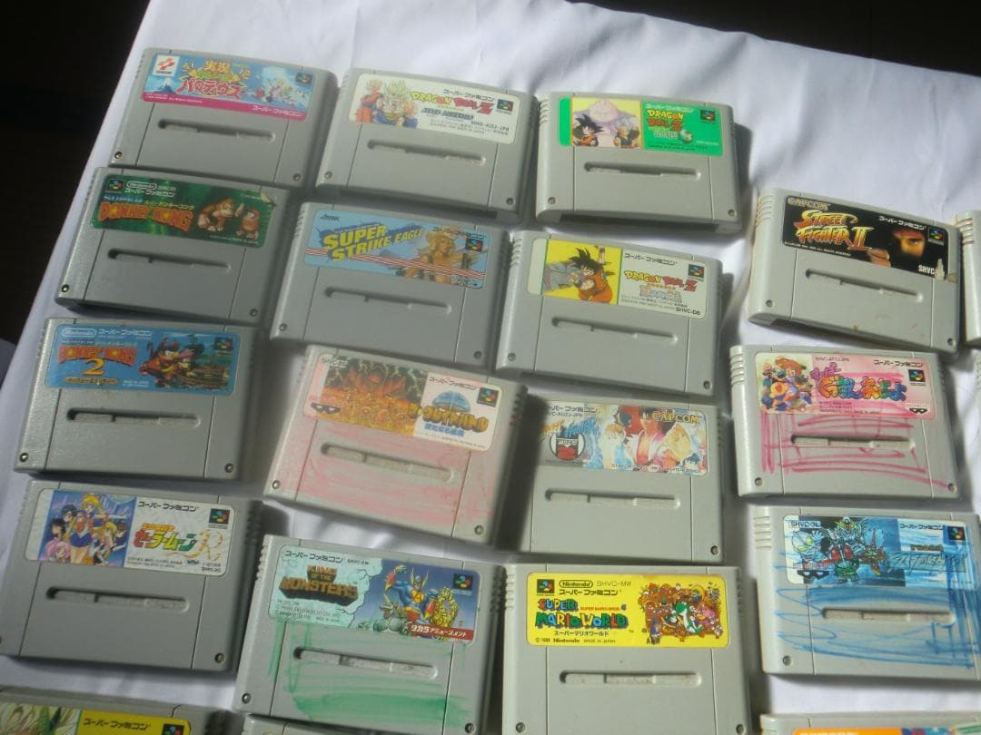 ジャンク品！スーパーファミコン本体とソフト大量まとめ売り！送料無料！
