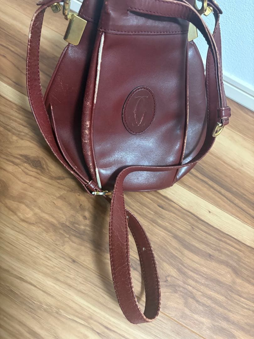 カルティエ レザー ショルダーバッグ