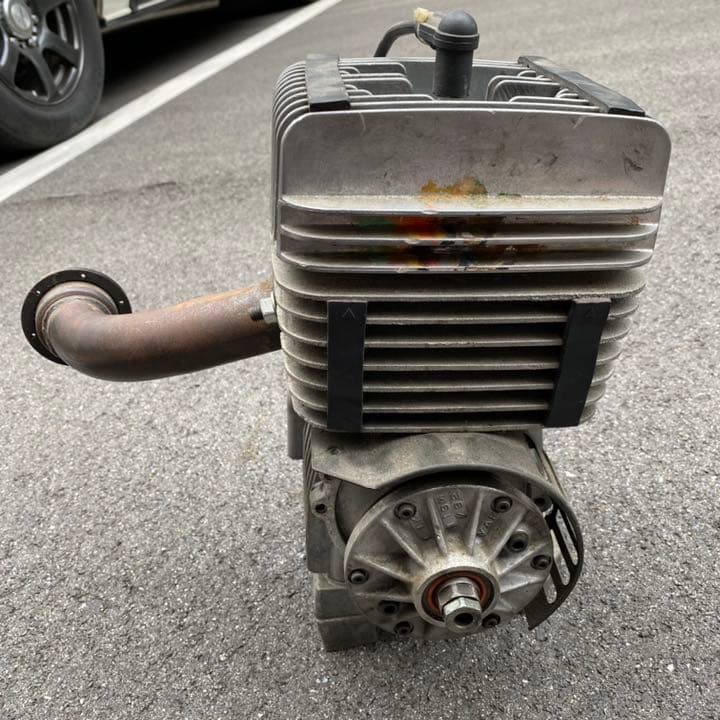 KT100 レーシングカート エンジン