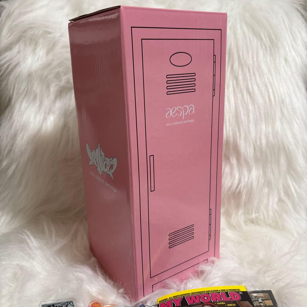 aespa MY WORLD ピンクロッカー ミニキャビネット - メルカリ
