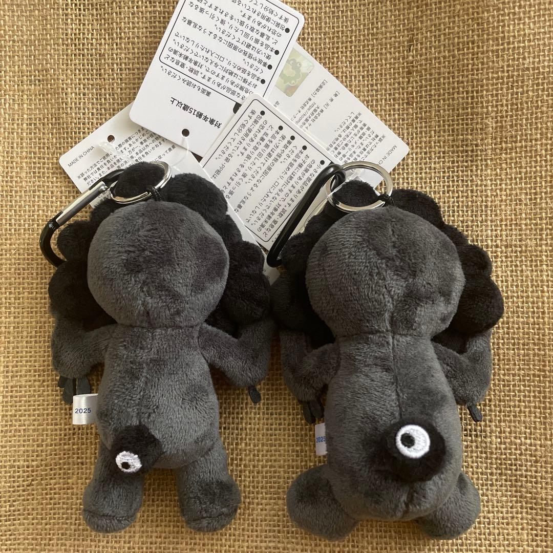 新品　黒ミャクミャク