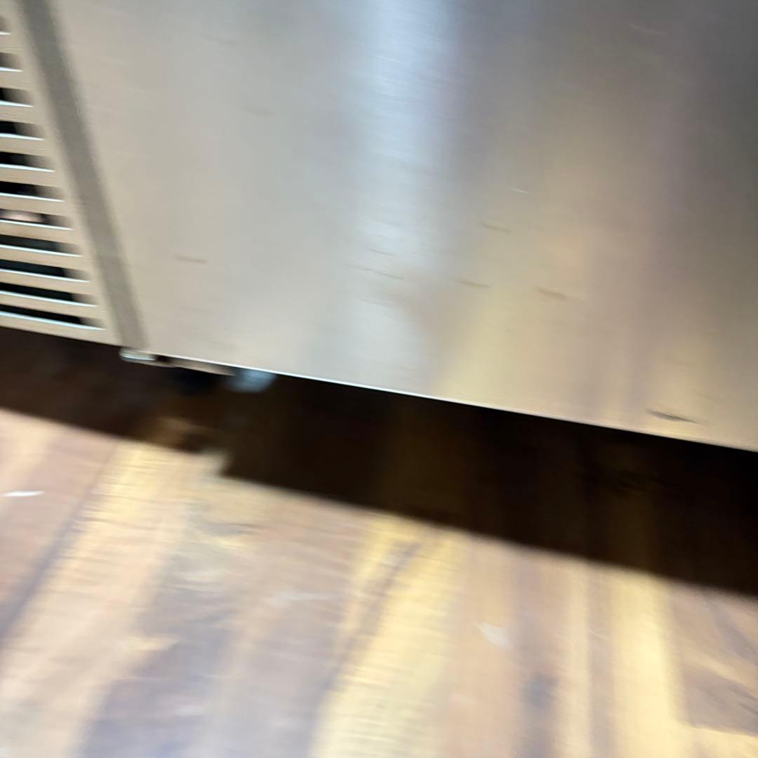 送料込み　サンヨー 3ドア 冷蔵コールドテーブル SUC-N1541J