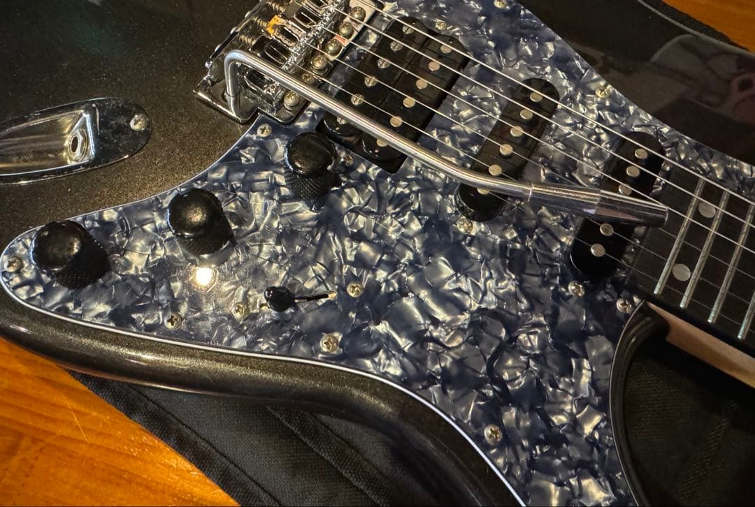 Laid Back LST-3HZ モディファイ ストラトタイプ