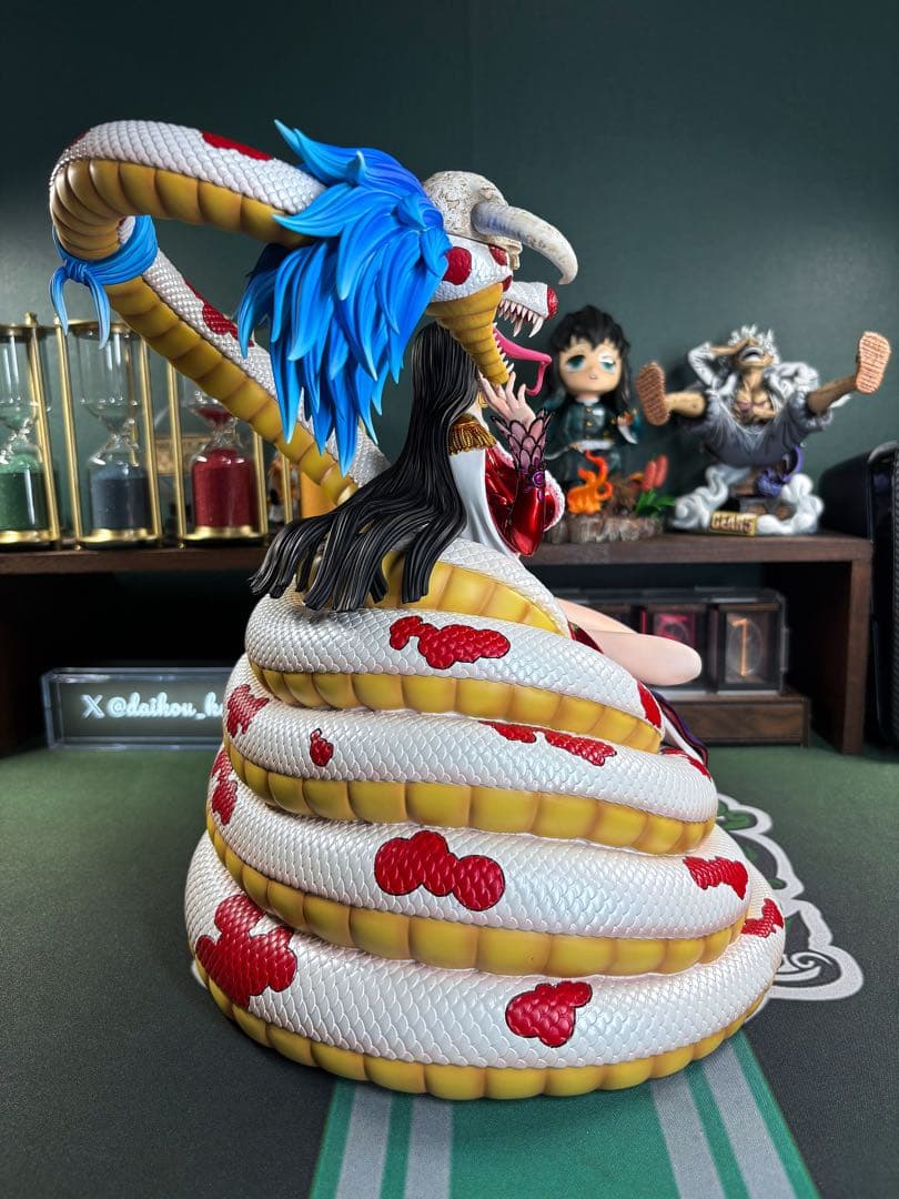 ONE PIECE ボア・ハンコック フィギュア ガレージキット