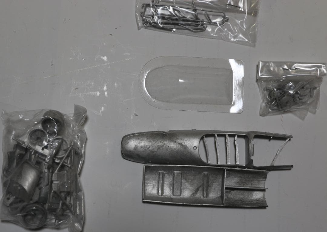 希少ウィールズ・ファインキャスト製メタル組立キット　ブラバムＢＴ２４　１／２４