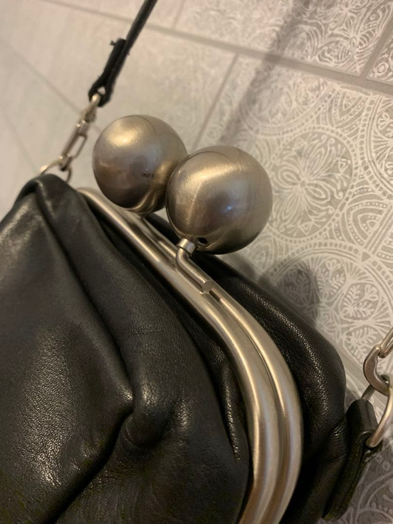 Kawa Kawaカワカワ がま口ミニショルダーバッグ ポシェット 黒