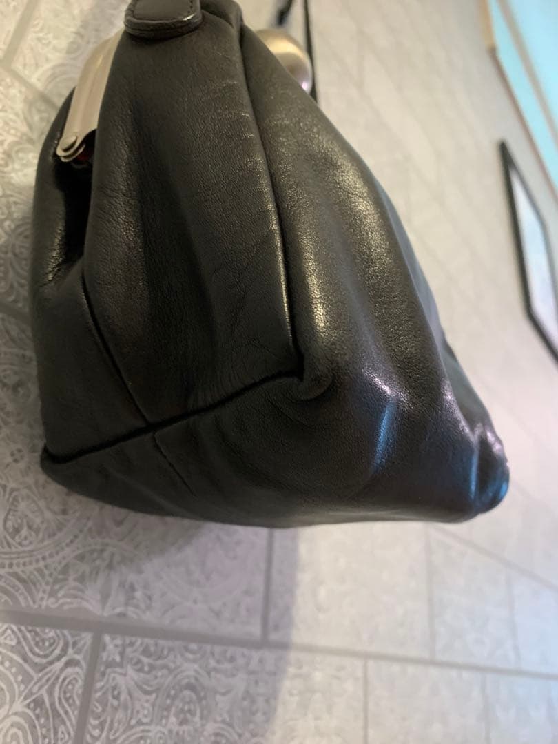 Kawa Kawaカワカワ がま口ミニショルダーバッグ ポシェット 黒