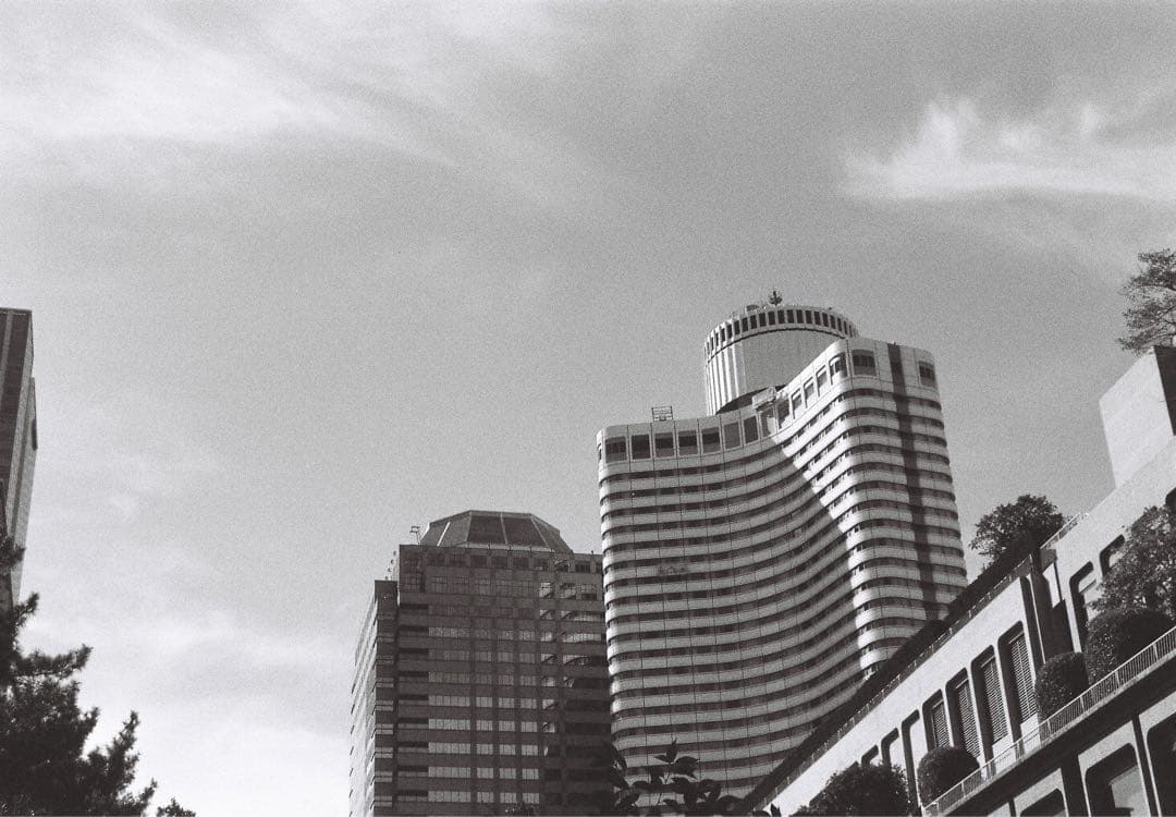 【動作品】Nikon FE + COSINA 35-70mm F3.5-4.5