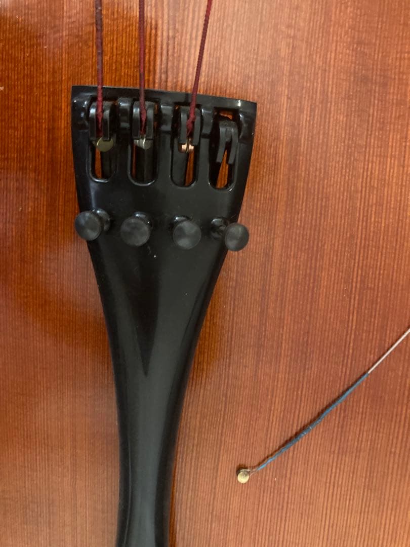 チェロ　ジャンク品　本体のみ(弓なし)ケースつき