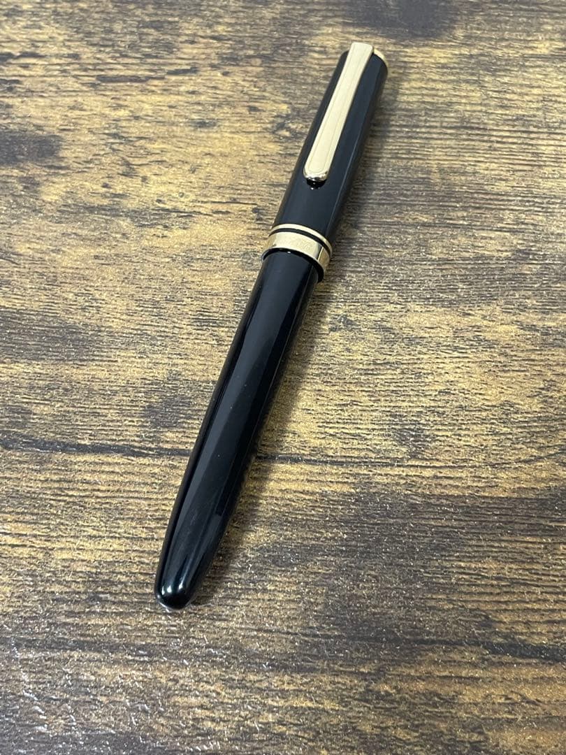 筆記確認＆洗浄済み　初期型　エボナイトペン芯　14金　細字　プラチナ　万年筆
