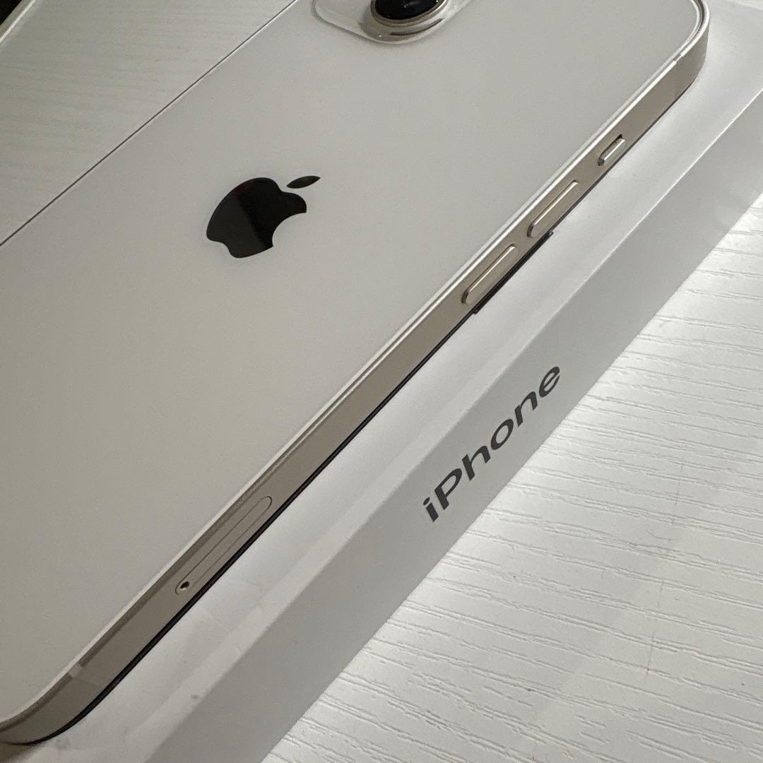 iPhone13 128GB スターライト SIMフリー 美品