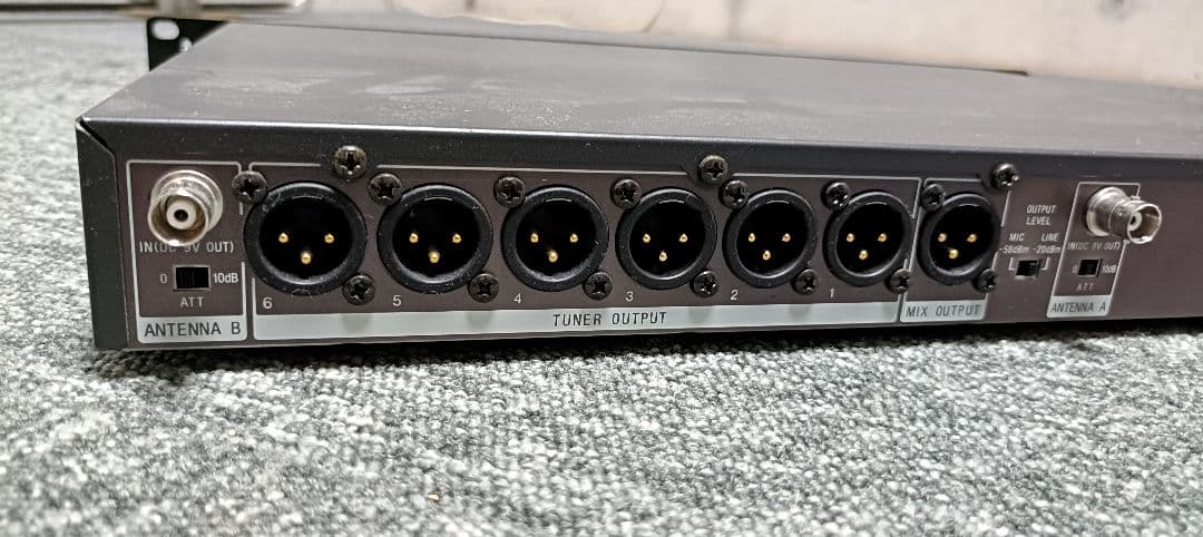 ワイヤレスマイク用チューナー SONY MB-806