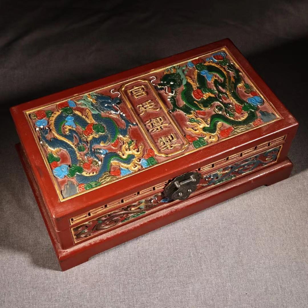 中国古美術・珍品旧蔵・七宝彩磁器の碗セット・茶碗・純手描き・箱付・置物・文房具