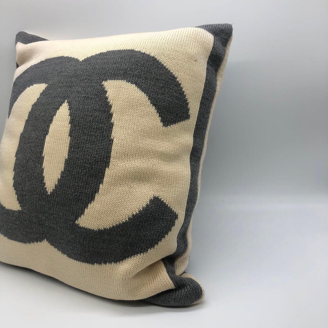 シャネル　クッション　ココマーク　15O2208R