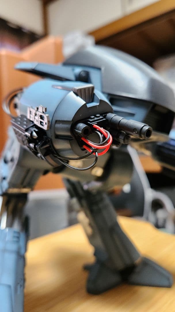 ロボコップ プラモデル全塗装完成品