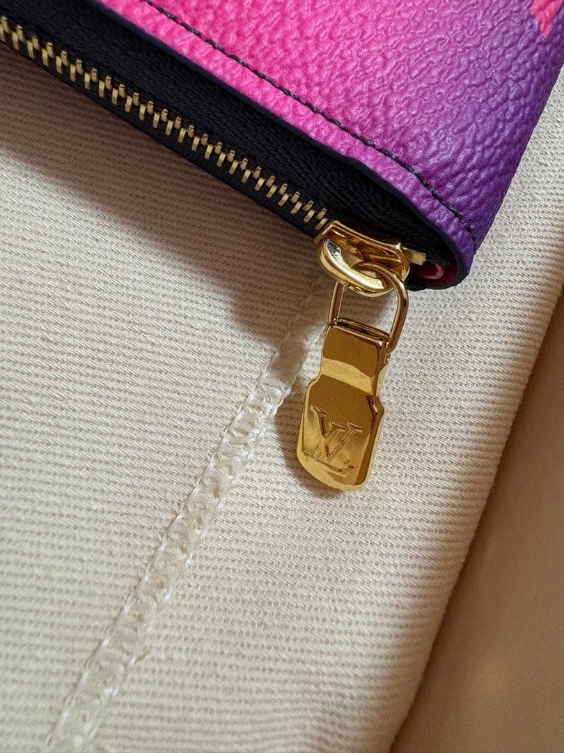 よし様最終ルイヴィトン スプリングインザシティミッドナイトフューシャパース