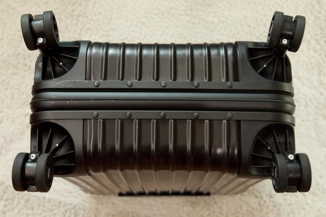 RIMOWA ステルス ルフトハンザ アルミ ブラック 32L 4輪 - メルカリ