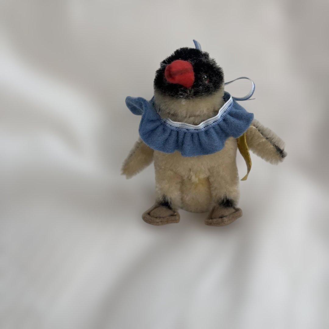 シュタイフ 小さなペンギンのぬいぐるみ