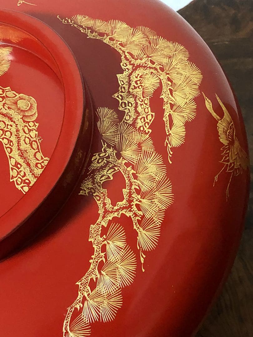 時代 蒔絵 朱塗り 金彩松竹梅 鶴亀 木製菓子鉢 合わせ箱付き