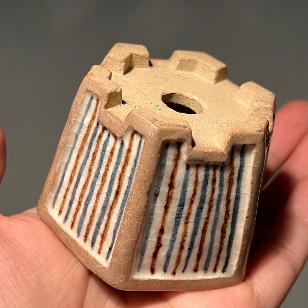 685.山石 額入六角鉢 盆栽鉢 植木鉢 6.7*7.5*4.9cm