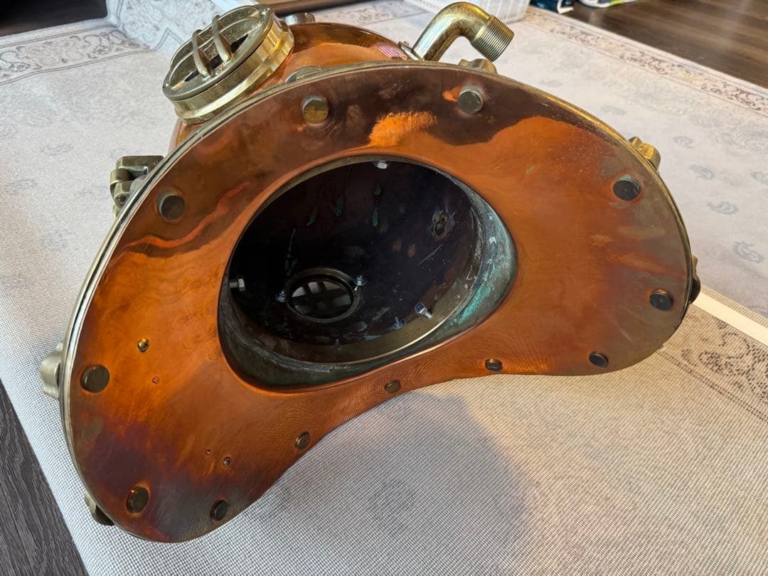 アメリカ海軍省潜水ヘルメット 銅と真鍮製 レトロ 台共 幅38x奧42x