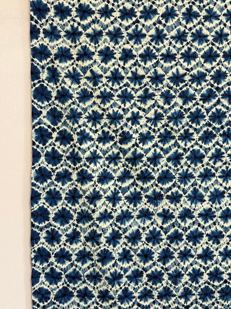 N 「片野絞り」民藝 藍染絞り職人 片野かほり 藍染絞り布 国展 有松