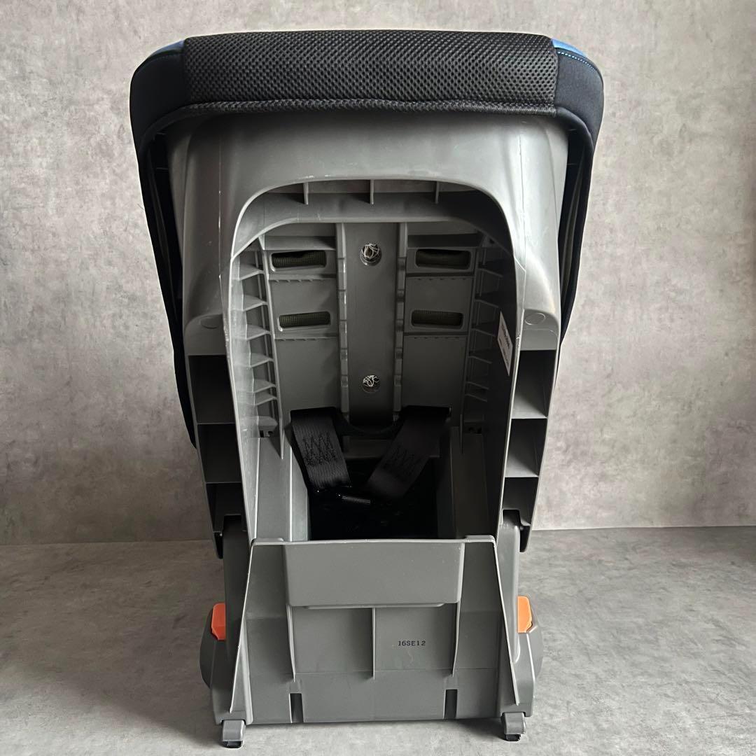 【極美品】 TOYOTA 純正 チャイルドシート NEO G-CHILD ISO