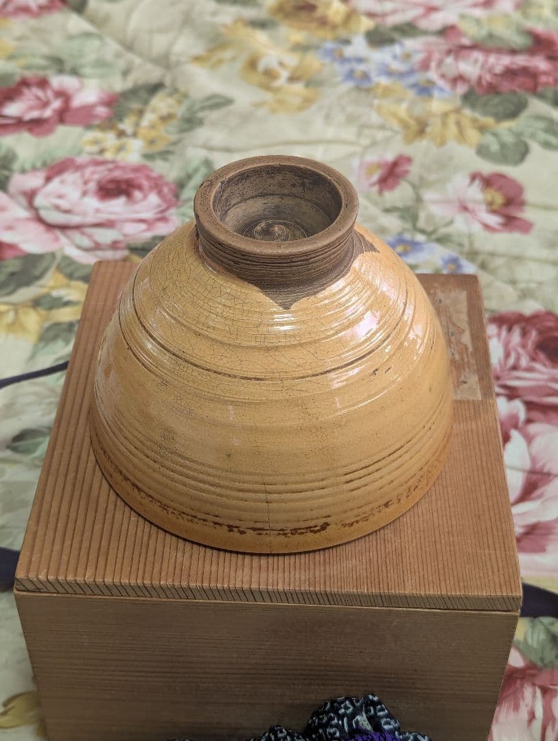 御本茶碗、古布志名焼、 名品・貴重」布志名焼 銹絵立鶴図茶碗