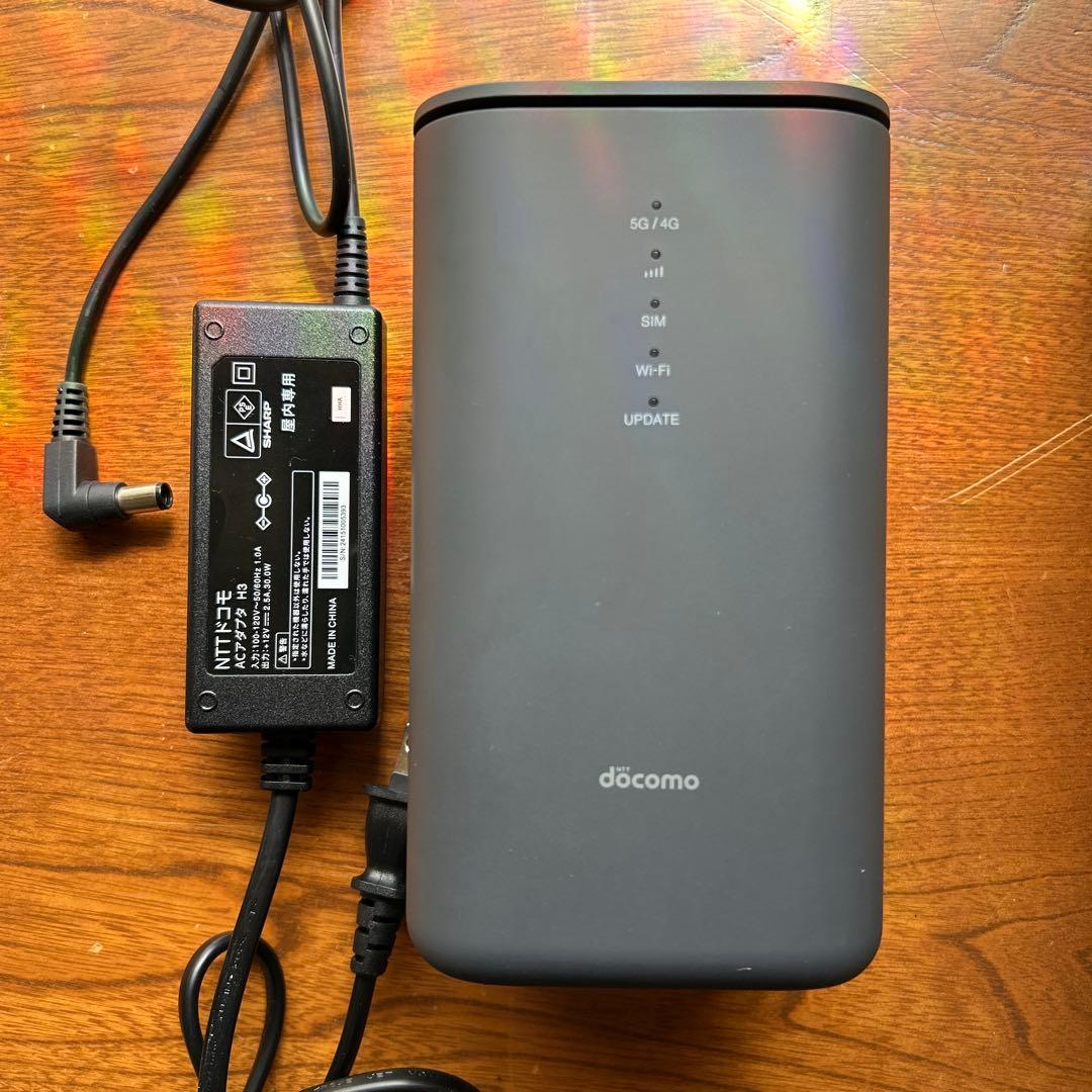 ドコモ　5G HR02 ドコモ「home 5G」専用の新ルーター「HR02」を試す、先代モデルとの