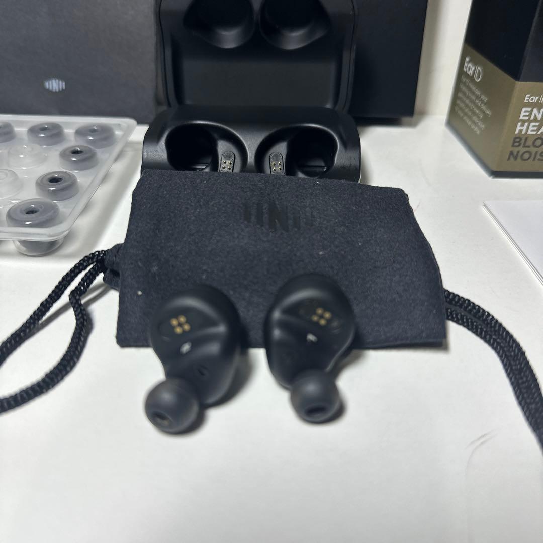 IQbuds2 ワイヤレスイヤホン 充電ケース付き