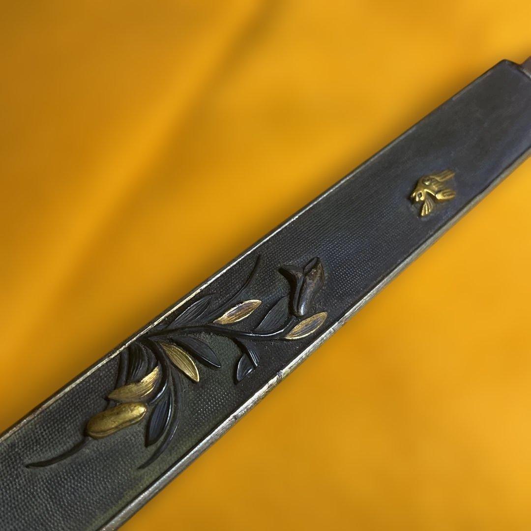 花彫刻付き武具　刀装具　小刀　小柄　江戸時代　骨董　古道具