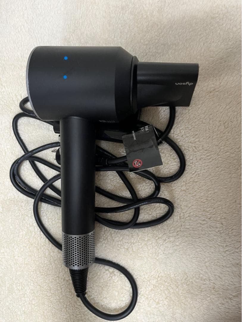 Dyson Supersonic ヘアドライヤー ブラック