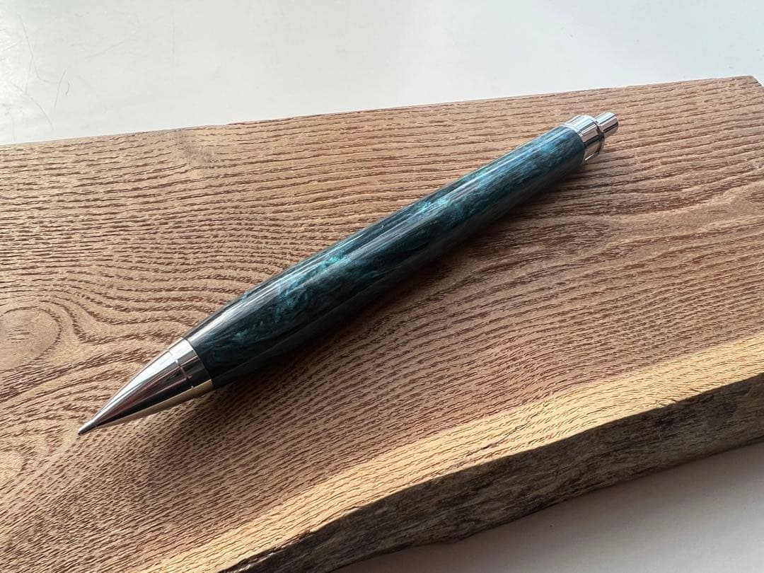 新品・未使用】金杢犀 シャープペンシル レジン silver MP - メルカリ