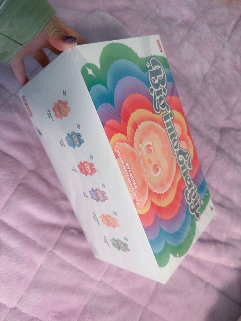 The Monsters Big Into Energy ぬいぐるみペンダント