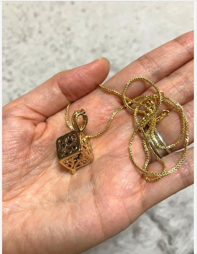 座敷童子ちゃん お師匠様モリオンの幸福ネックレス - メルカリ