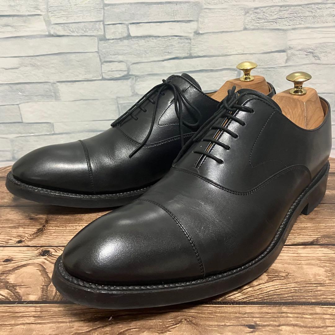 XL TEAM TOMODACHI LABEL RHINESTONE TEE 黒