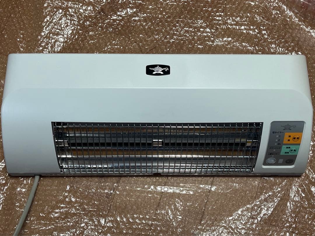 美品】 アラジン 2022年製 脱衣所暖房機 涼風機 ADH-G1201 - メルカリ