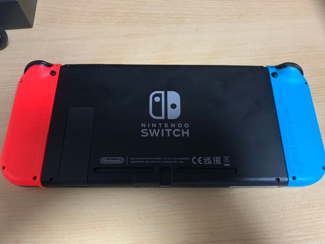 Nintendo Switch 本体 赤/青 Joy-Con