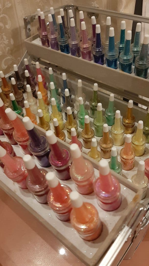 グリッター ラメ 100色 専用ケース付 ボディジュエリー用具付