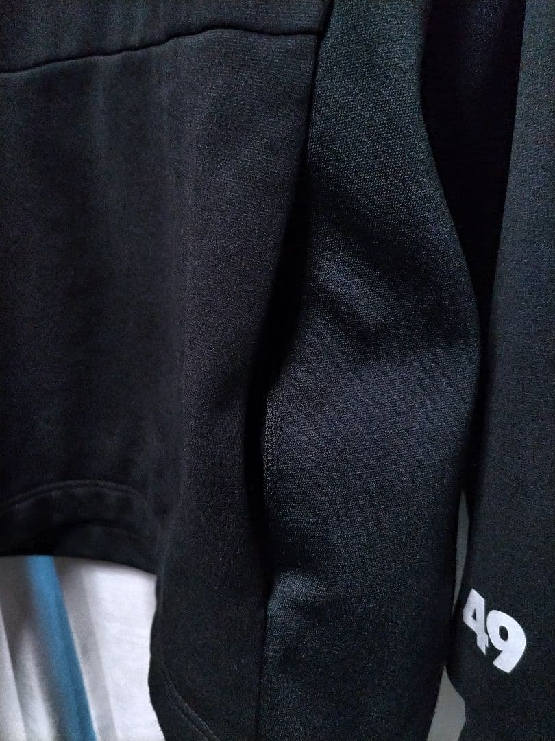 TFW49 プルオーバー パーカー　黒