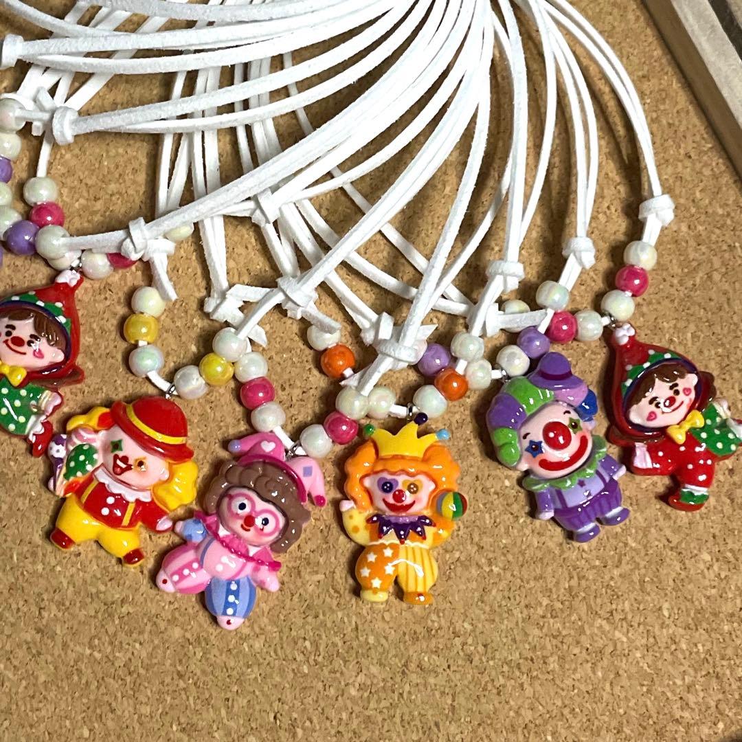 トリミング チョーカー【ピエロさんたち】10本 - メルカリ