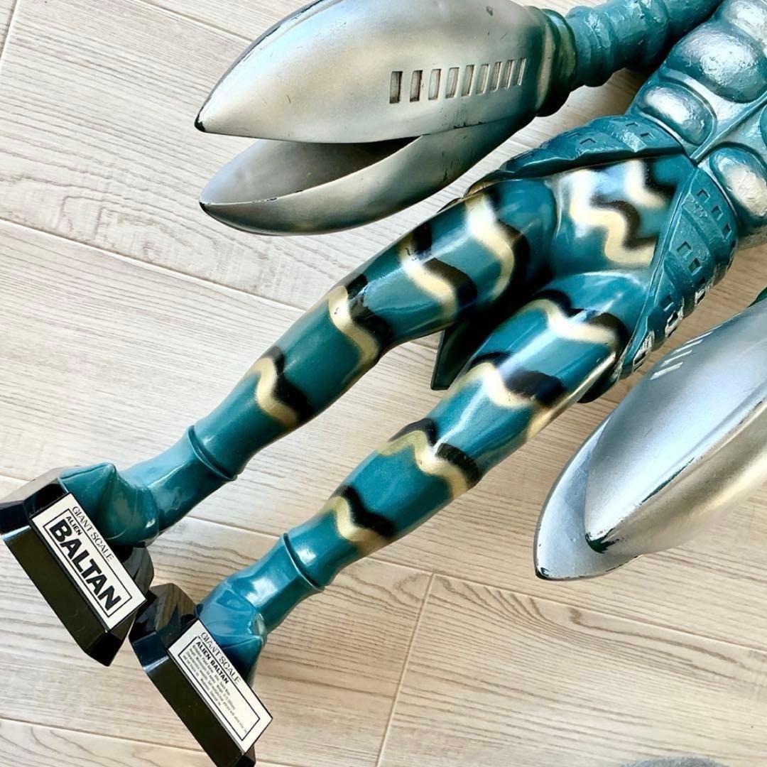 【希少】バルタン星人 66cm ジャイアントスケール　超ビッグサイズ フィギュア