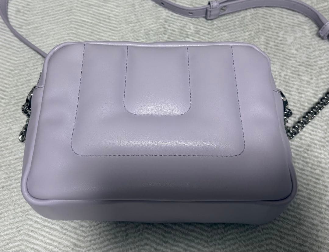 HUGO BOSS キルティング×チェーンショルダー